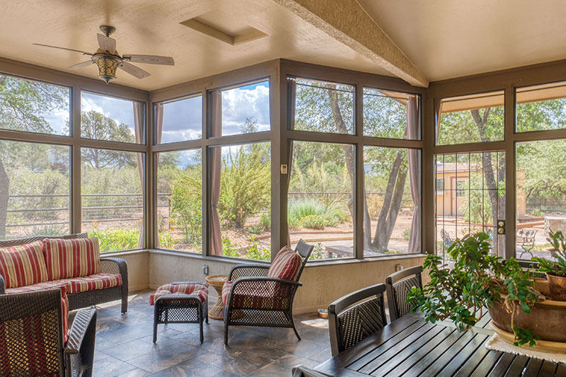 Enclosure Windows