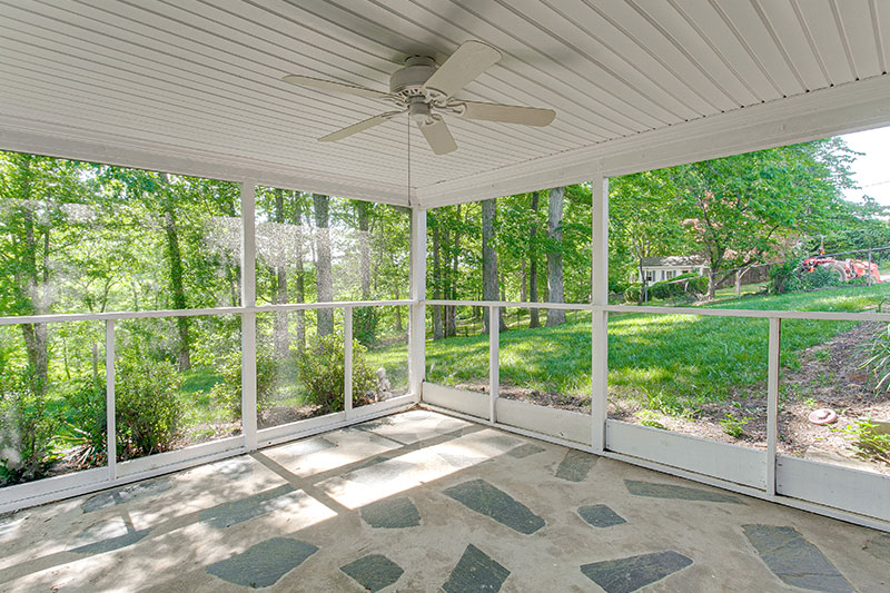 Screened In Patio